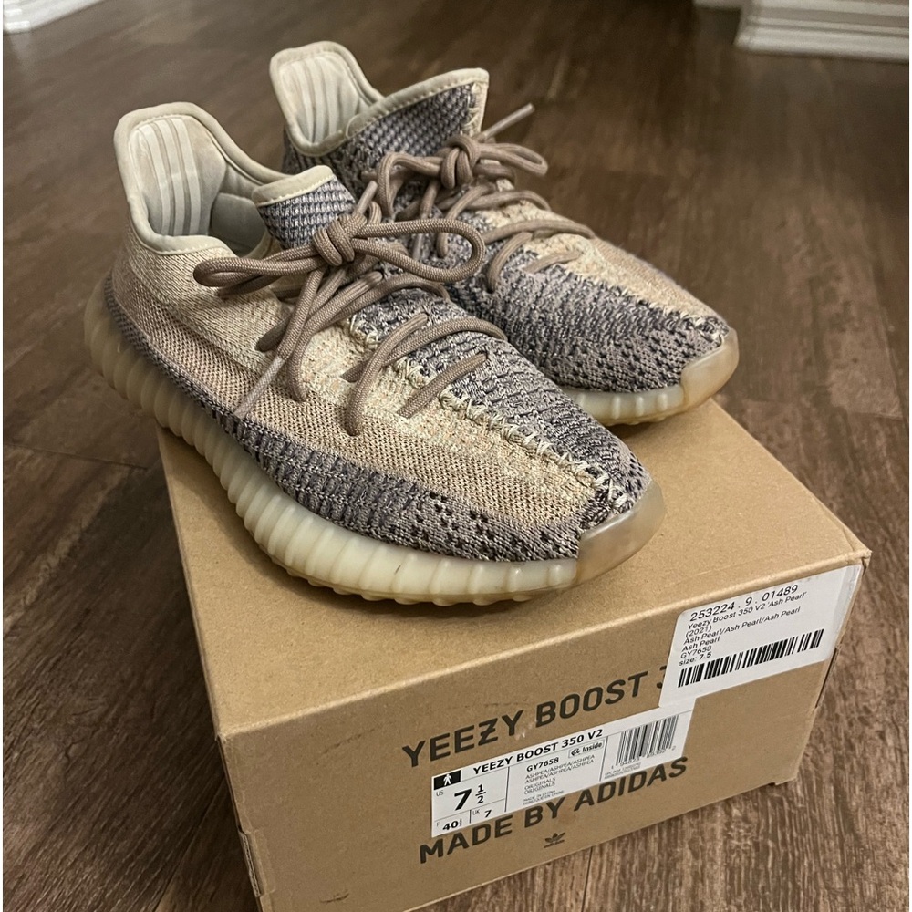 Adidas Ash Pearl Yeezy Boost